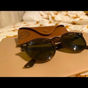 Brown tortoise Ray Ban